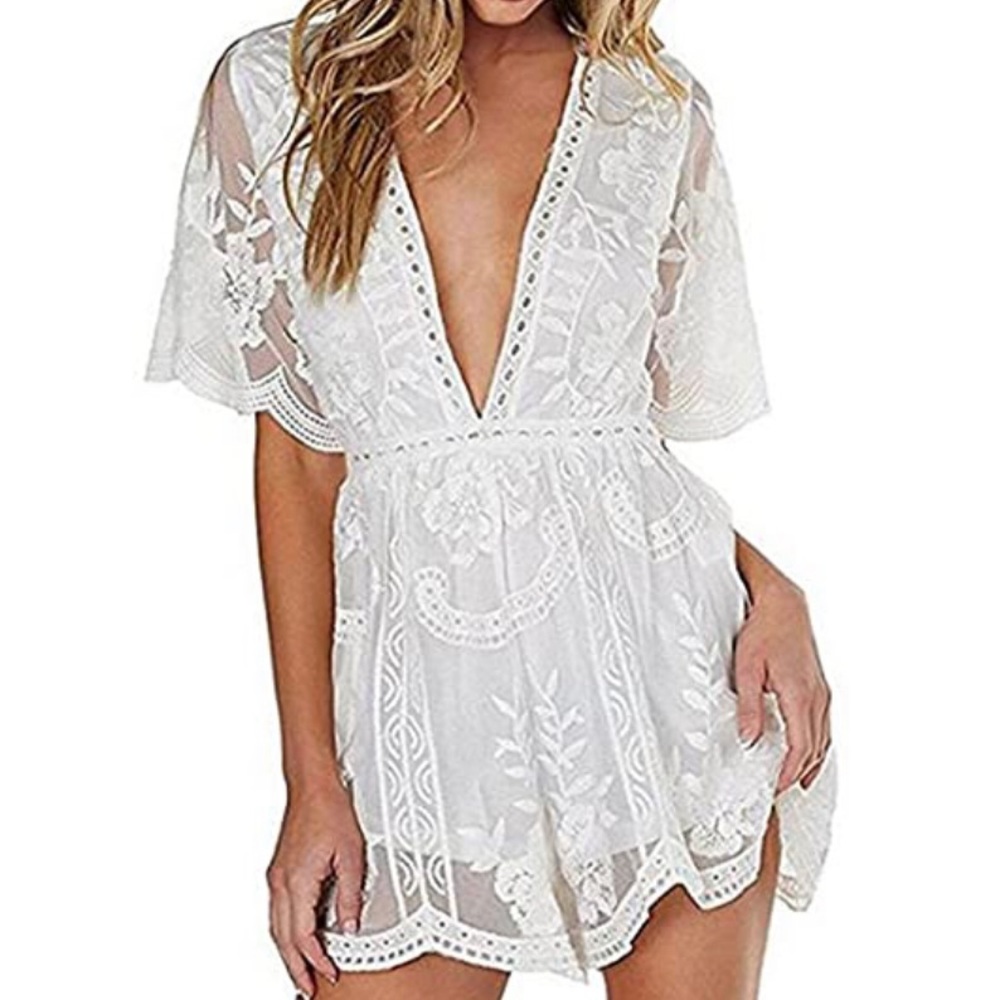 👆 NWOT White Romper